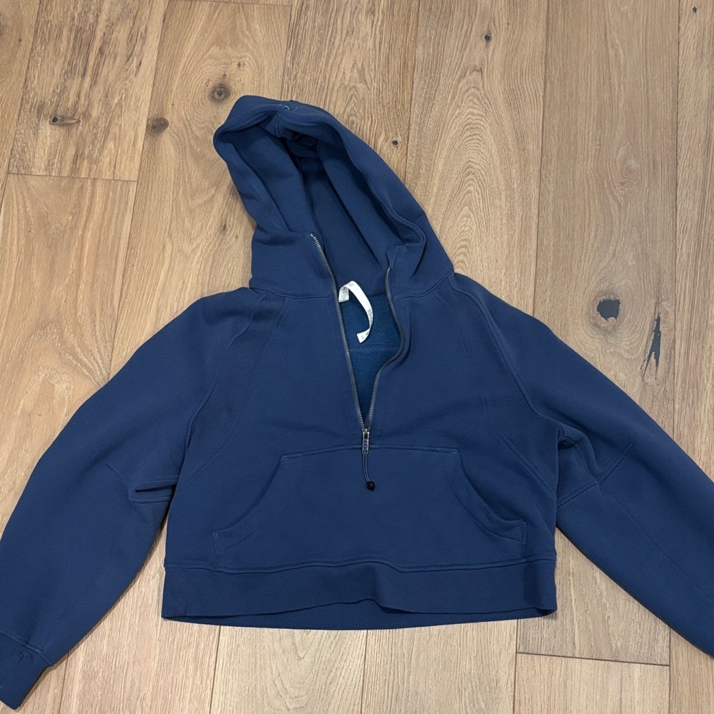 Lululemon Scuba Half-Zip Crop Hoodie